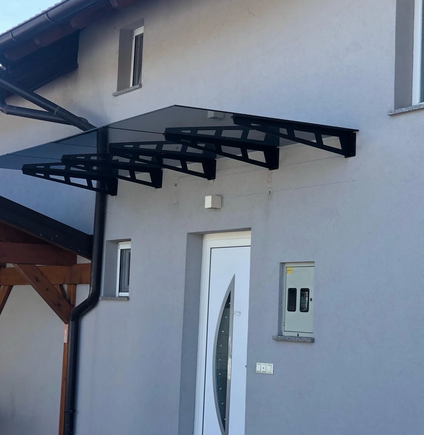 staklena vrata i nadstrešnice